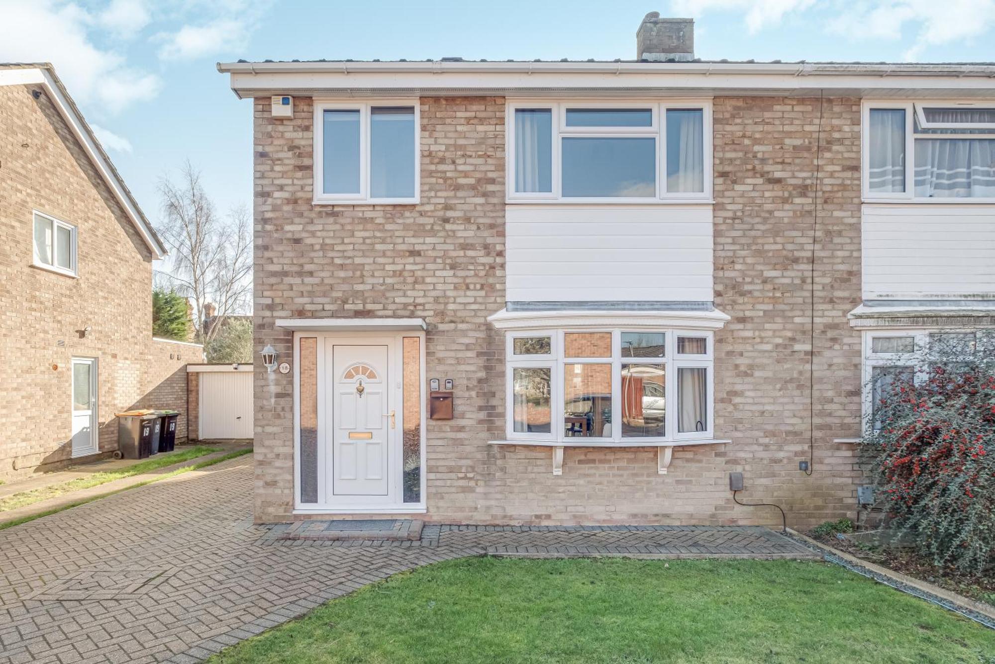 Comfy And Freshly Redecorated Home By Our Home Short Stays Close To Town Centre With Free Parking Bedford Extérieur photo